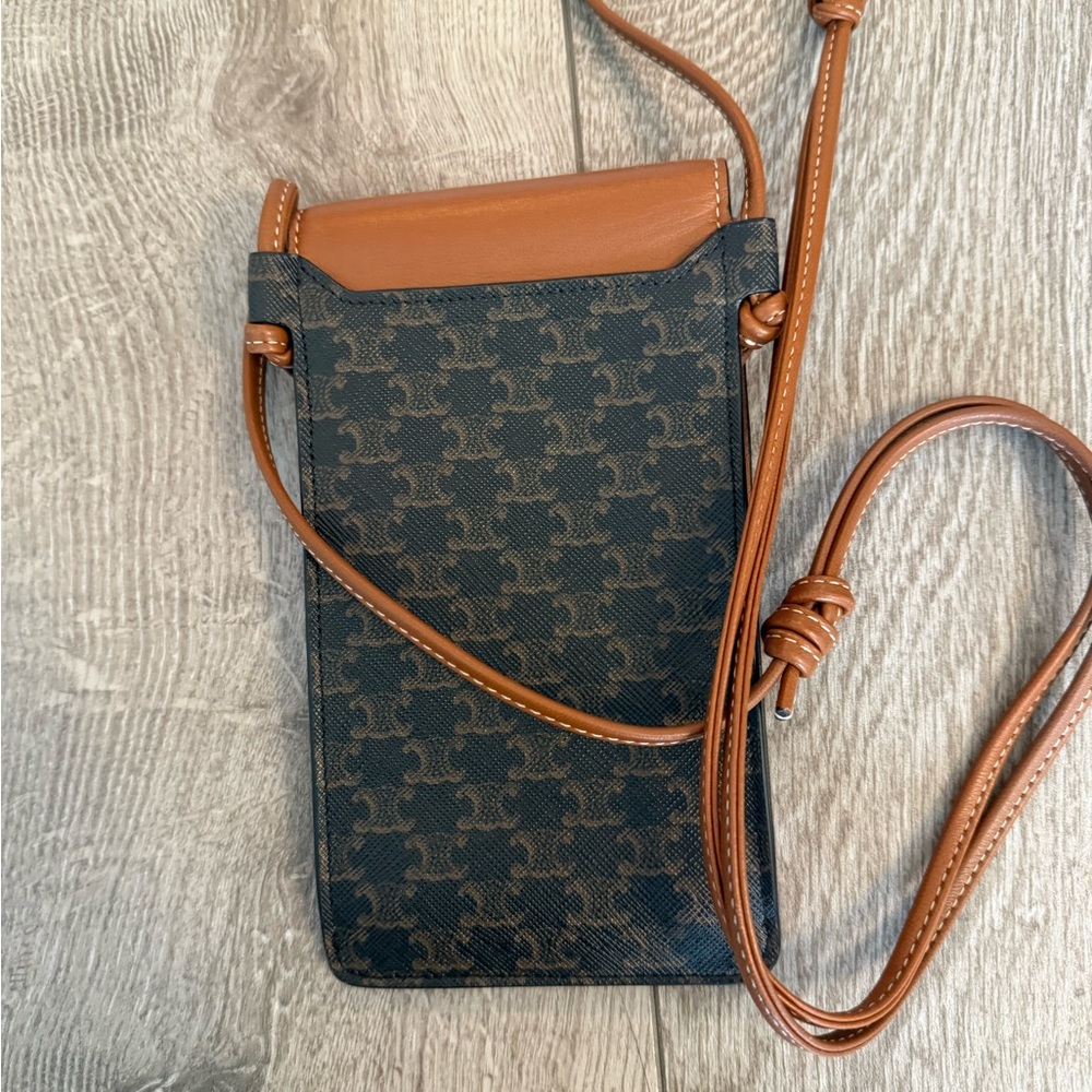 Authentic  Celine Triomphe Canvas Lambskin Phone Pouch With Flap - Picture 7 of 10